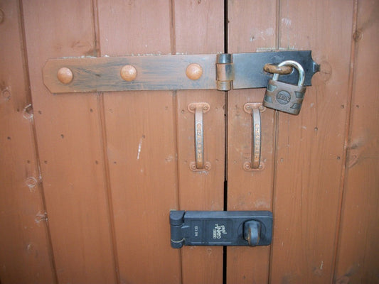 Best Hasp for My Garage Door: A Complete Guide